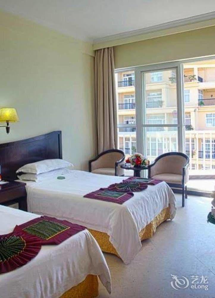 Sanya Jingwei Hotel - Санья Екстер'єр фото