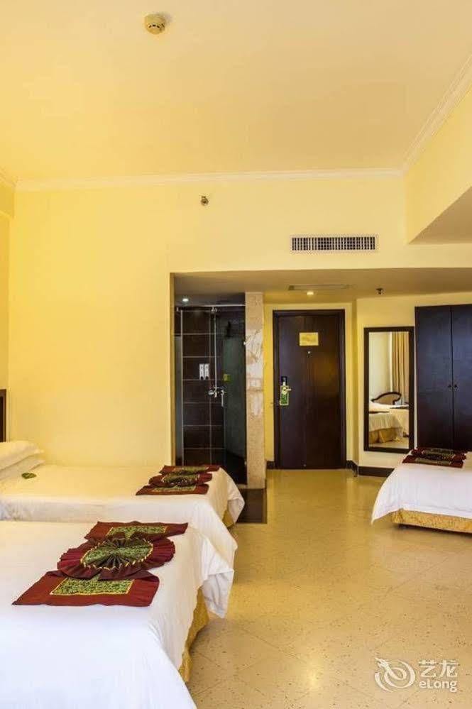 Sanya Jingwei Hotel - Санья Екстер'єр фото
